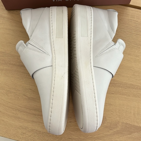 NIB Via Spiga Ryder Slip On Leather Sneakers - Picture 10 of 11